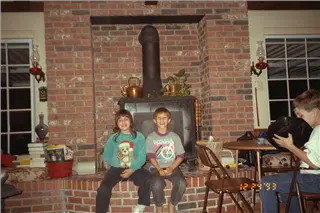 small_9400 1256 co maroon utIMG0066.webp